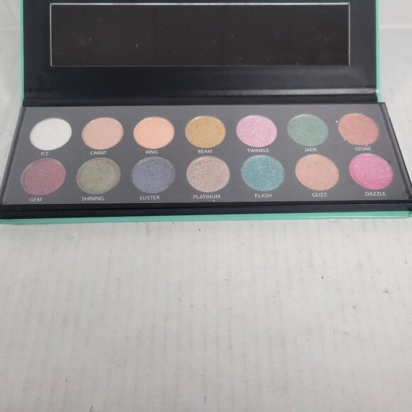 14-Color Diamond Eyeshadow Palette With Mirror - Picture 3 of 4